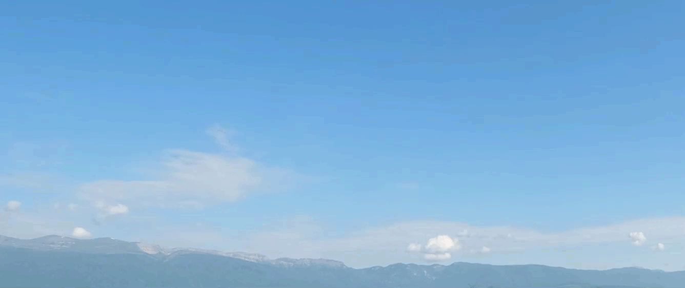 Développement de cumulus sur le Jura ce dimanche matin visualisé en accéléré (timelapse) depuis l'aéroport de Genève.