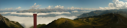 Vue sur la vallée du Rhône depuis Verbier Savoleyres, le dimanche 7 août à 11h30.
