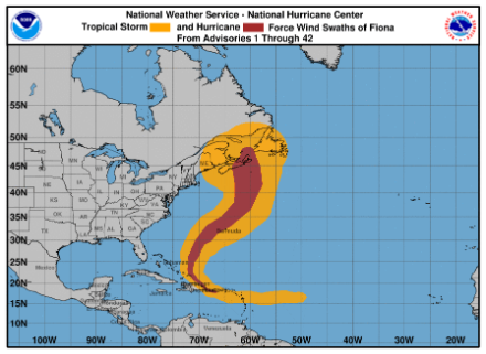 Figure 2: trajectoire de Fiona jusqu’à son arrivée dans le Golfe de St-Laurent. En orange, les zones touchées par des vents de force tempête tropicale et en rouge de force ouragan.