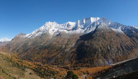 Webcam des Fontanesses, Arolla, avec entre autres l'Aiguille de la Tsa. Samedi 22 octobre, 12h