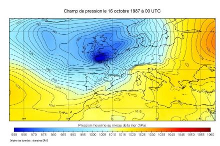 Champ de la pression au niveau de la mer le 16 octobre 1987 à 00h UTC