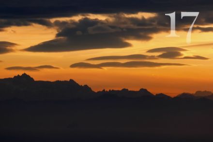 Poissons de foehn au-dessus des Alpes, photographiés le 19 décembre 2019 depuis la tour Hasenberg près de Dietikon. Photo : MétéoSuisse, Daniel Buck. 