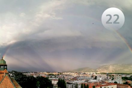 Un arc-en-ciel inhabituel est apparu au-dessus de Genève durant l’été 2021. Photo : MétéoSuisse, Mikhaël Schwander
