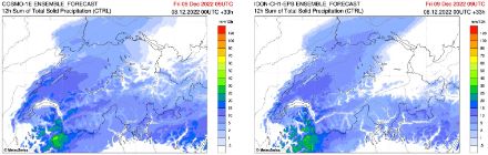 Cumuls de précipitations solides en 12 heures (entre jeudi 8 décembre à 22h et vendredi 9 décembre à 10h) prévus par la médiane du modèle COSMO-1E (à gauche) et par la médiane du modèle ICON-CH1 (à droite). Les quantités prévues par ICON-CH1 sont un peu plus faibles que celles prévues par COSMO-1E.