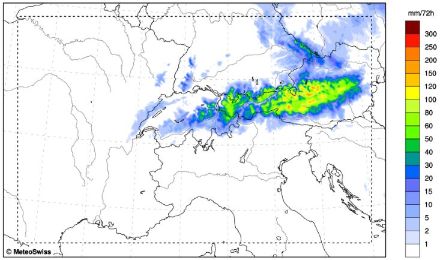 Figure 2. Cumul de neige fraîche prévue en 72 heures par le modèle COSMO-2 du 1er février 2023 à 06 UTC, pour la période entre jeudi 2 février à 00 UTC et dimanche 5 février à 00 UTC. C’est en Autriche qu’il est attendu les apports les plus importantes. 