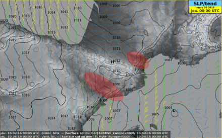 Cierzo et Tramontane dans la région des Pyrénées le 10 mars 2016 à 00 UTC
