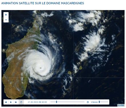 Fig 6 : Image satellite visible du cyclone tropical Freddy au large de la côte est de Madagascar le mardi 21 février 2023 à 09:30 heure universel (UTC).