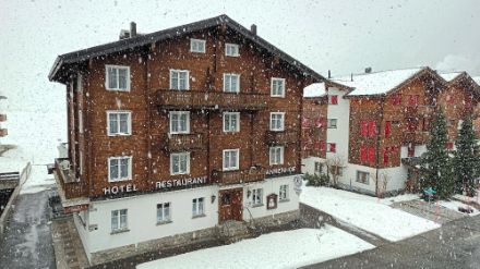 Photo de chutes de neige ä Oberwald.