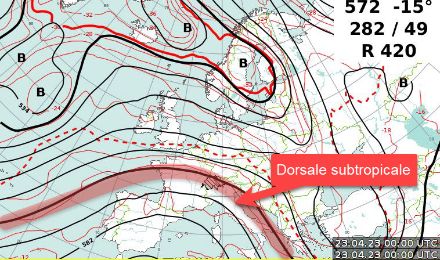 En deuxième partie de semaine, la Suisse se trouvera en bordure de la dorsale subtropicale basée en Afrique du nord, délimitée par la bande rose. De ce fait, des perturbations circulant sur la marge nord de cette zone de haute pression pourraient encore affecter nos régions, mais dans de l'air doux.