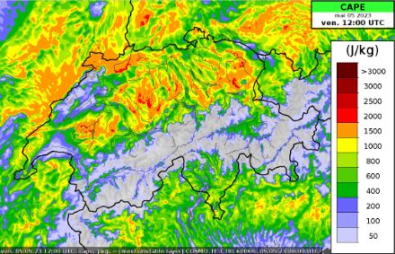 Carte du CAPE (en J/kg) prévu par le modèle COSMO-1E pour le vendredi 5 mai 2023 à 12 h UTC.