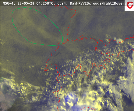 Figure 4 : image satellite visible du 28 mai 2023 à 04:25 UTC. La zone en vert montre ce qui pourrait être une trace des particules de feux de forêts émises au Canada.