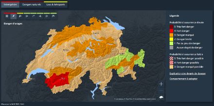 Carte d’avertissement de MétéoSuisse montrant le préavis d’orages violents possibles en cours pour le territoire Suisse (zones hachurées en orange).