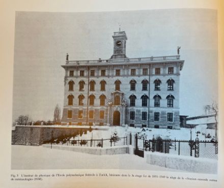 Photo du bâtiment de l'institut de physique de l'EPFZ, 1891-1949
