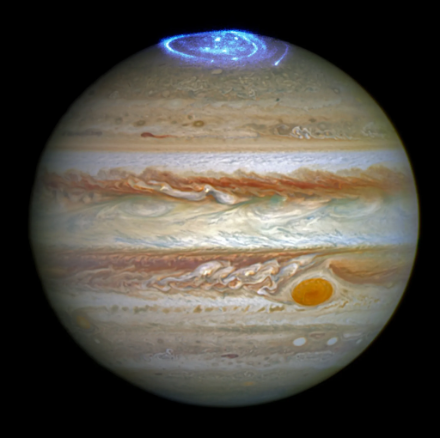 Aurore boréale sur Jupiter capturée par le télescope spatial Hubble.