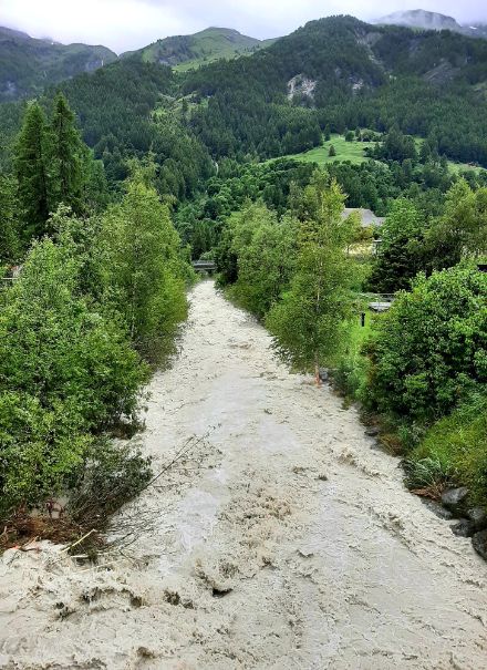 La Borgne aux Haudères vendredi après-midi. Source : "Obervations Météo" – App MétéoSuisse