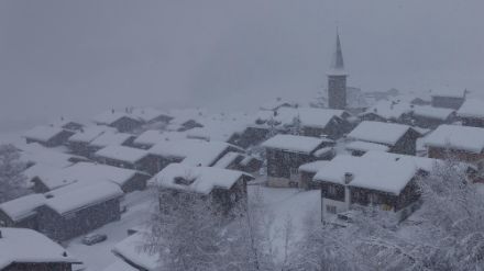 Photo de chutes de neige à Rueras (GR) le 28 janvier 2025. 