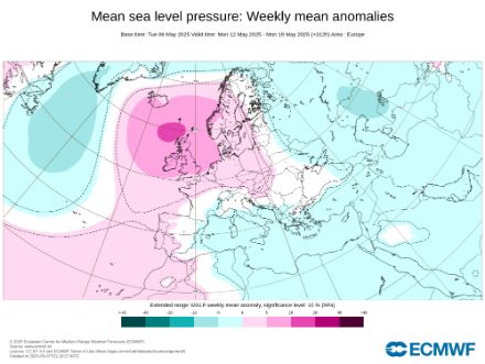 Carte de prévision de l'anomalie de pression réduite au niveau de la mer moyenne pour la semaine du 12 au 18 mai 2025.
