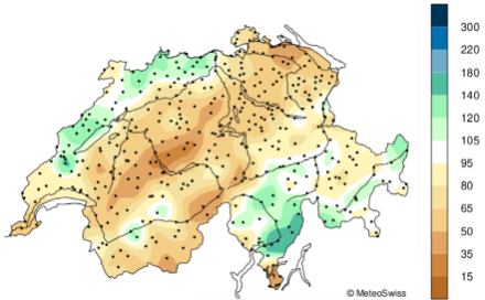 Figure 5. Répartition spatiale des sommes de précipitations en juin 2025, représentée en % de la période de référence 1991-2020. 