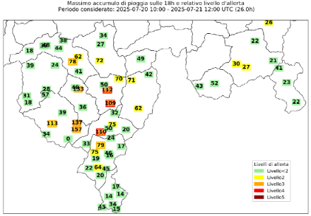 Fig. 5 et 6. Cumul pluviométrique maximal sur 12 et 18 heures relevé entre le 20 et le 21 juillet 2025. L'échelle de couleurs indique le niveau d'alerte correspondant pour les fortes pluies selon les seuils d'avertissement de MétéoSuisse.