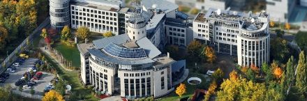 Vue aérienne du siège d'EUMETSAT à Darmstadt, en Allemagne
