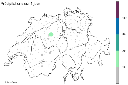 Carte de la Suisse représentant avec des cercles colorés les périodes de retour des plus fortes précipitations sur 1 jour entre le 24 et le 28 juillet 2014.