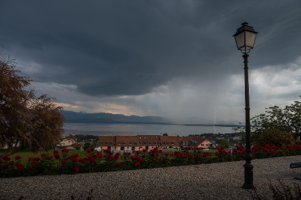 Orage sur le Léman vue depuis Mont-sur-Rolle. Photo: L.Peyraud