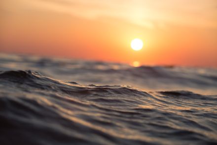 Crépuscule sur l'océan