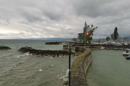 Bise noire à Romanshorn (TG) sur les rives du lac de Constance le 5 mai 2025.